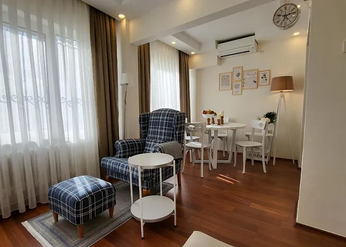 Flat With Bosphorus View In Rumelihisari Appartement Istanboel